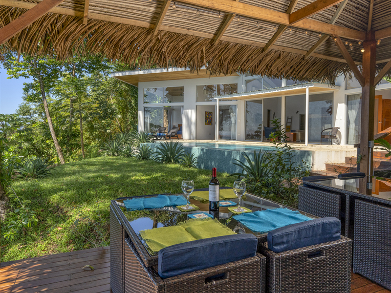 3 bed Single Family Homes For Sale in Dominical, Puntarenas - 1