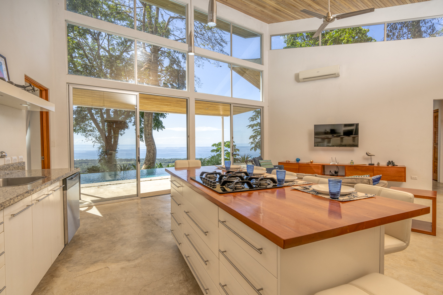 3 bed Single Family Homes For Sale in Dominical, Puntarenas - thumb 13