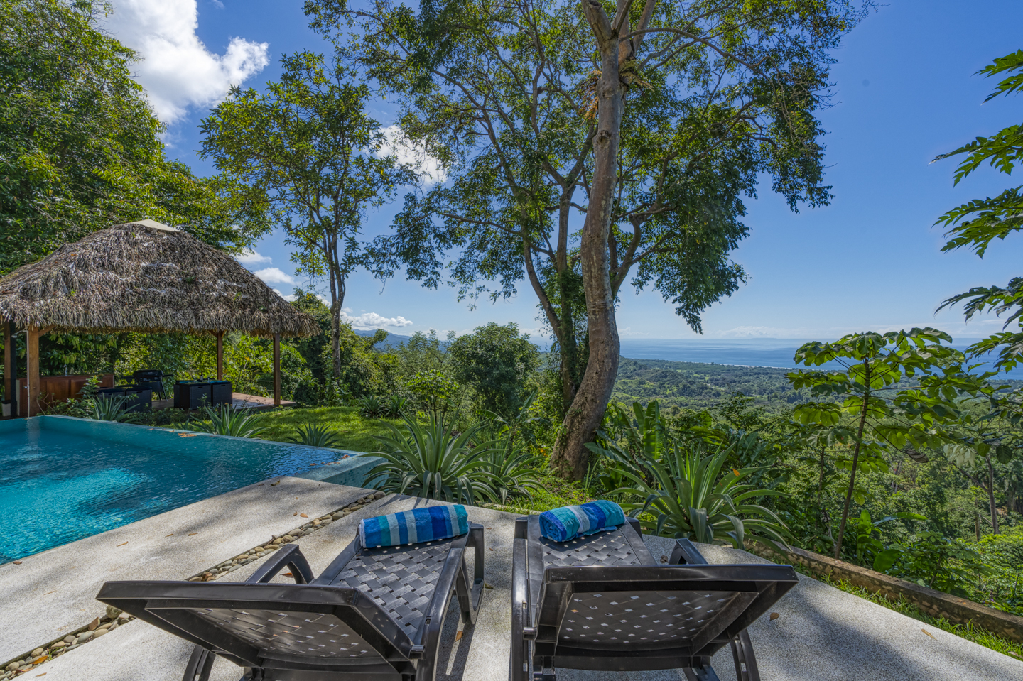 3 bed Single Family Homes For Sale in Dominical, Puntarenas - thumb 2