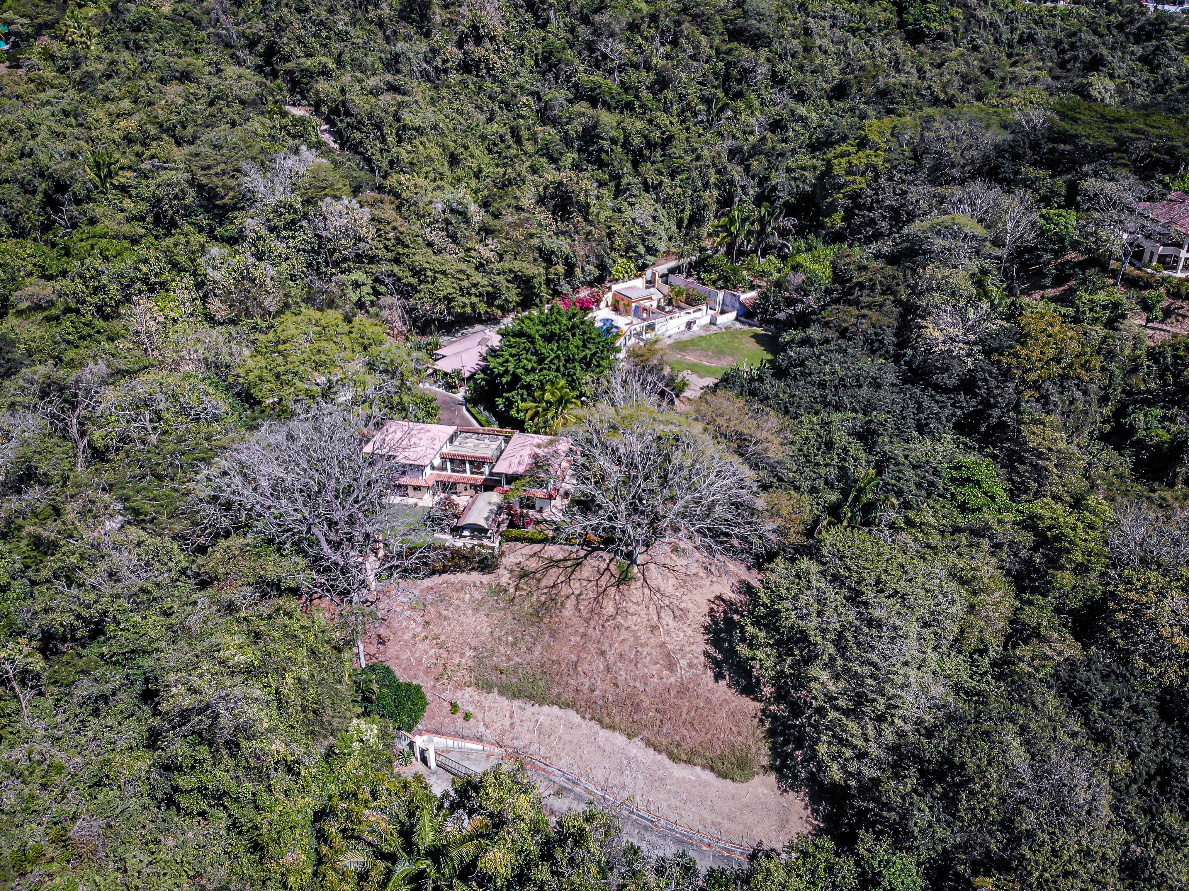 8 bed Single Family Homes For Sale in Samara, Guanacaste - thumb 4