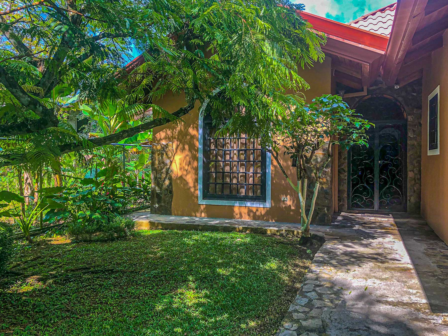 Featured property image