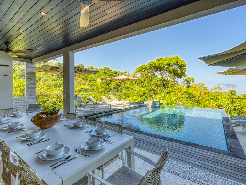 6 bed Single Family Homes For Sale in Dominical, Puntarenas - 1