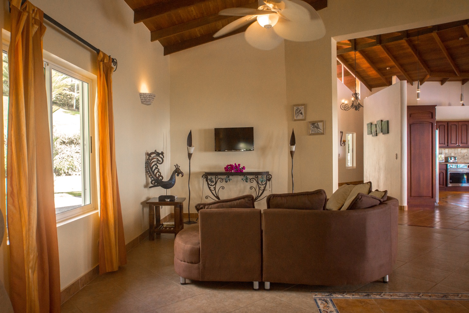 5 bed Single Family Homes For Sale in Ojochal, Puntarenas - thumb 6