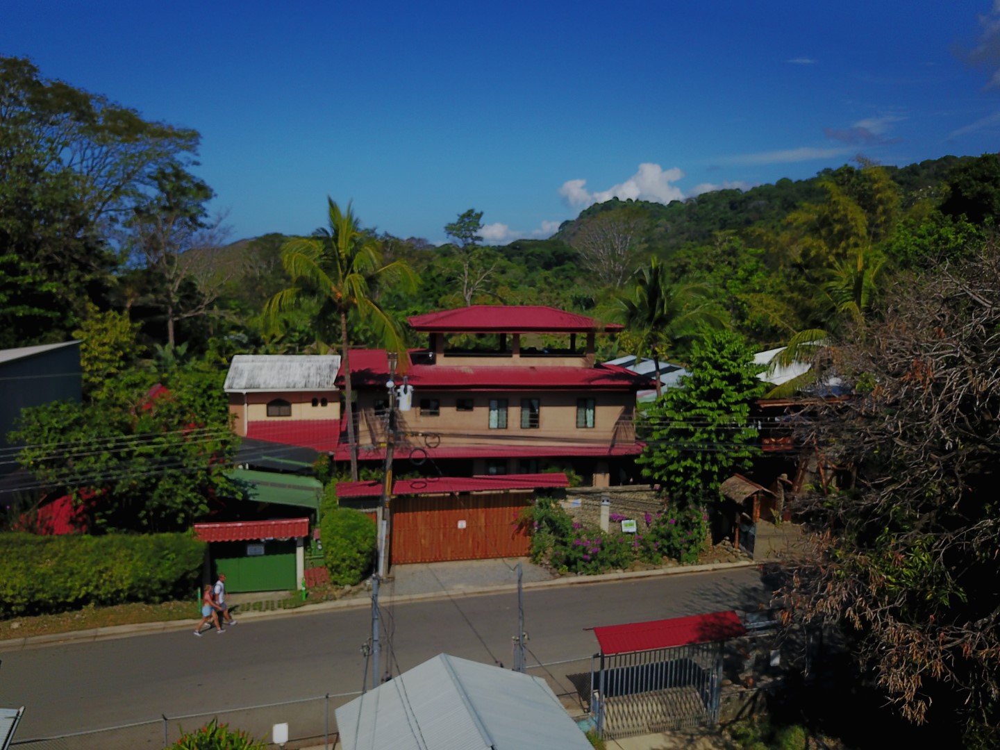 6 bed Single Family Homes For Sale in Dominical, Puntarenas - thumb 1