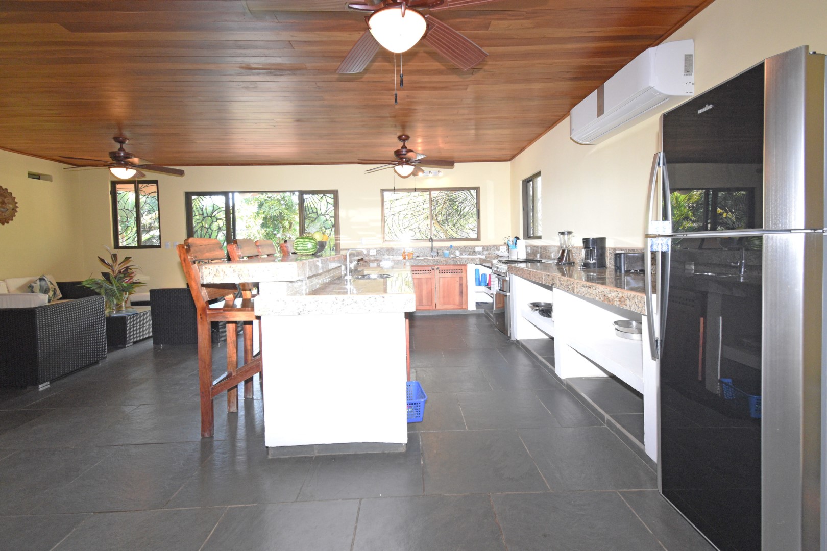 6 bed Single Family Homes For Sale in Dominical, Puntarenas - thumb 6