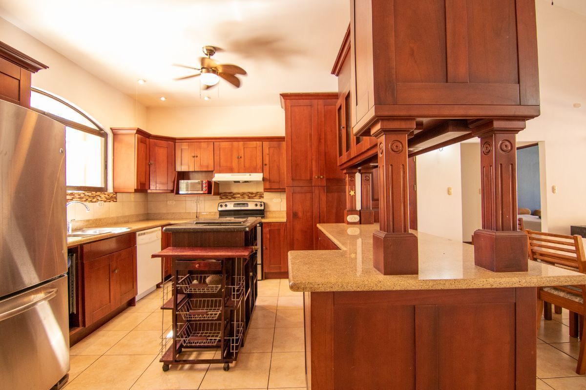 4 bed Single Family Homes For Sale in Sardinal, Guanacaste - thumb 3