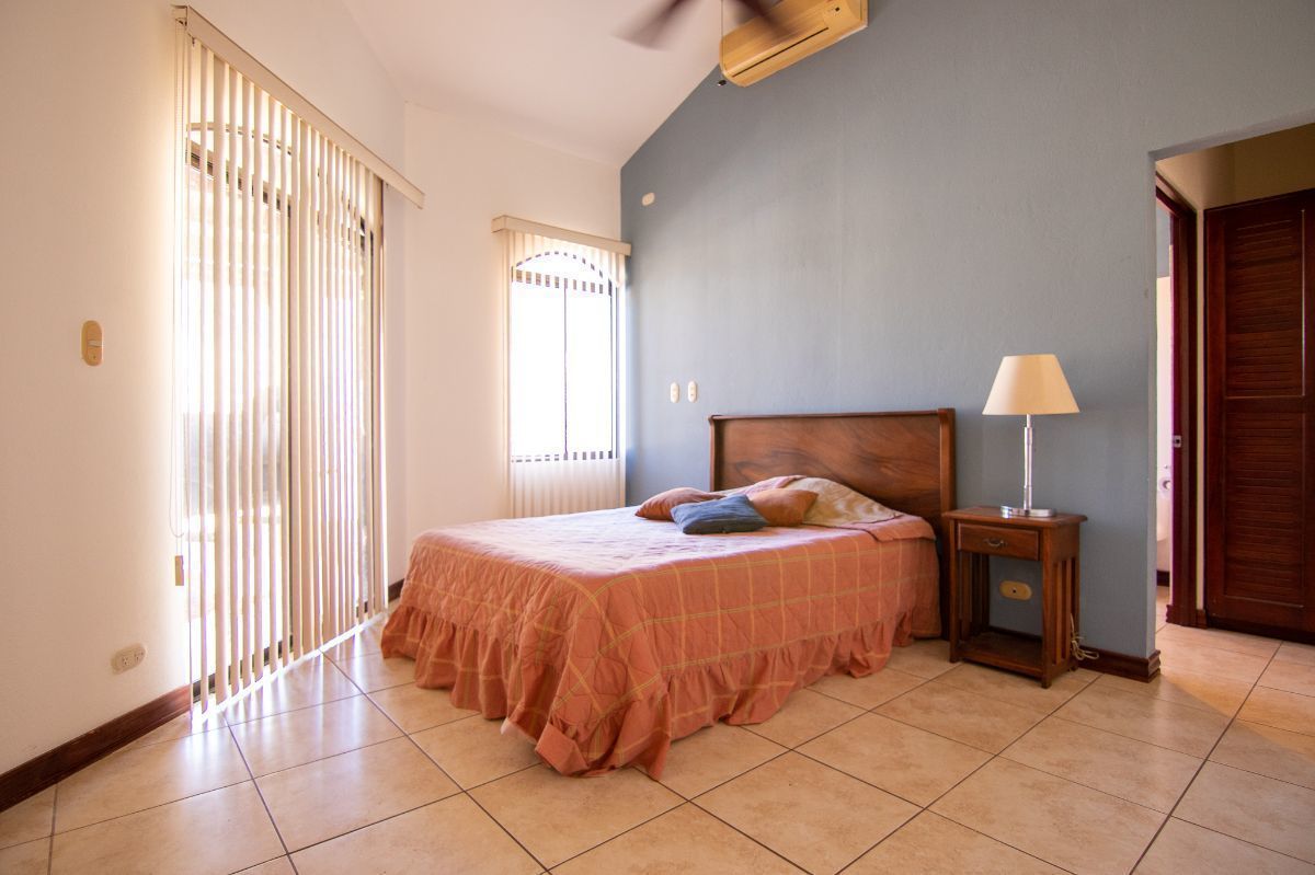 4 bed Single Family Homes For Sale in Sardinal, Guanacaste - thumb 8
