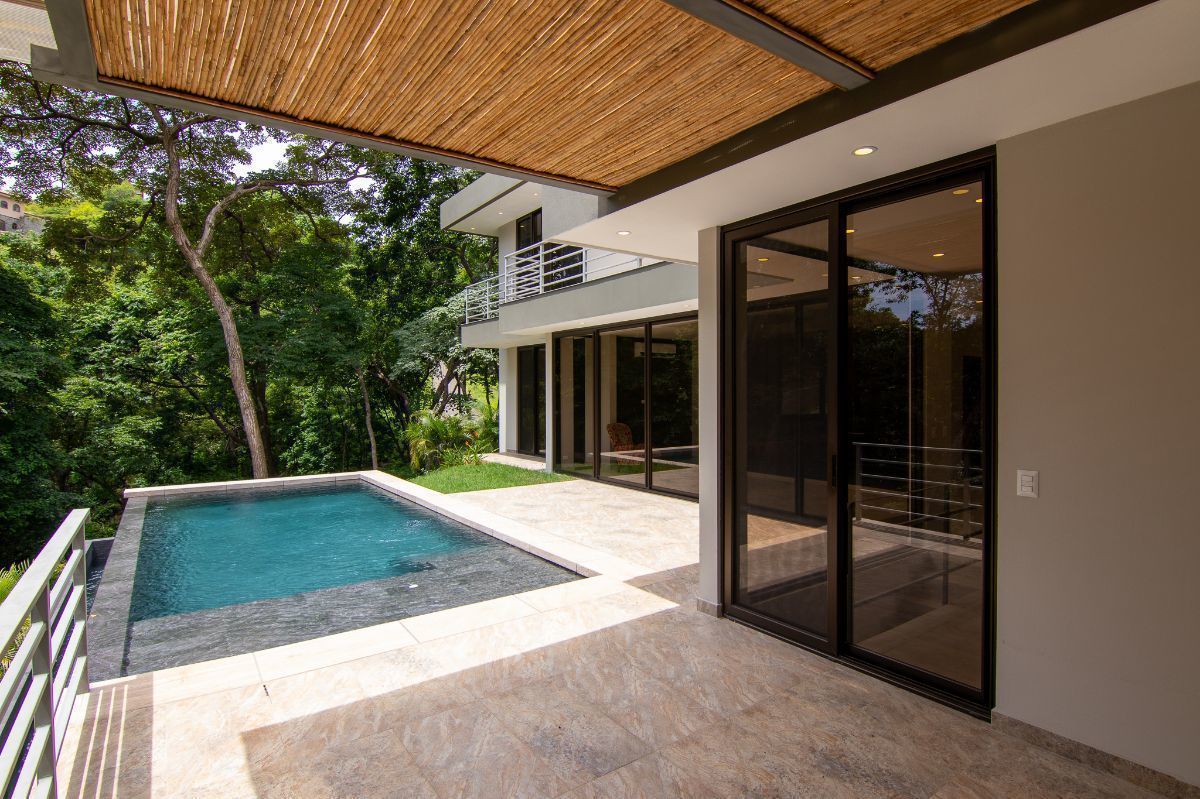 3 bed Single Family Homes For Sale in Playas Del Coco, Guanacaste - thumb 15