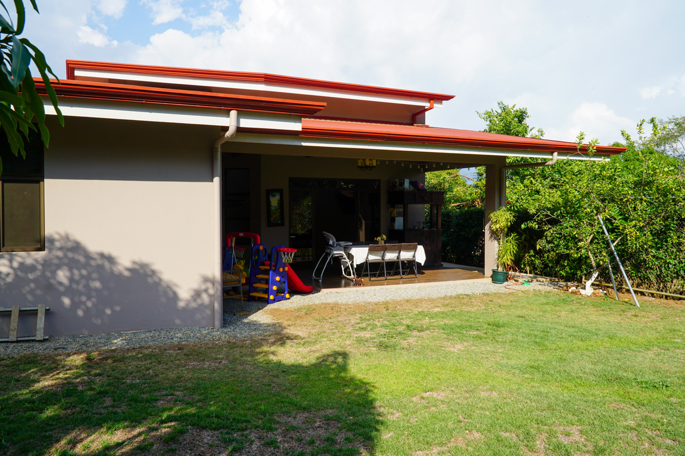 3 bed Single Family Homes For Sale in Perez Zeledon, San Jose - thumb 11