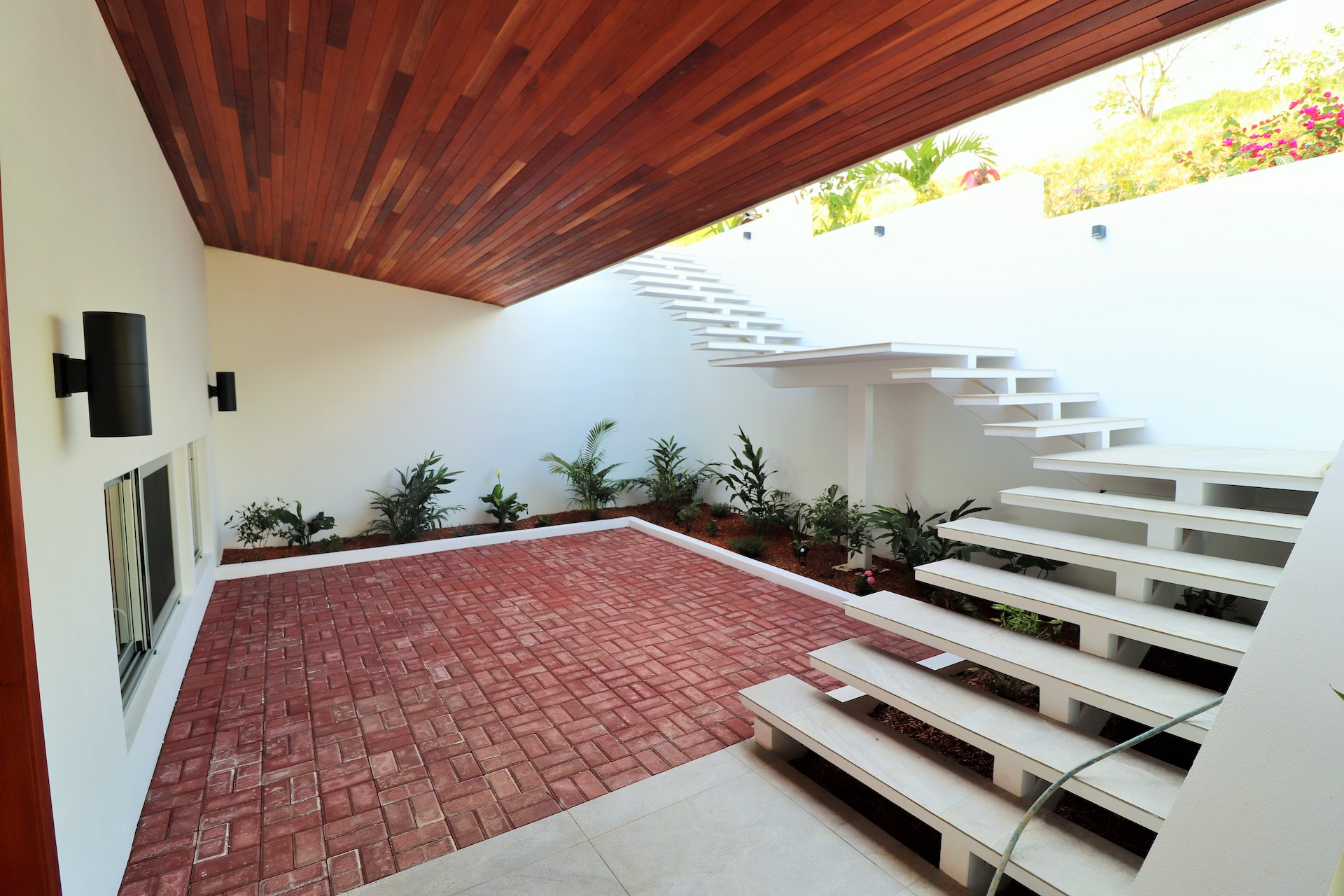 3 bed Single Family Homes For Sale in Ojochal, Puntarenas - thumb 18