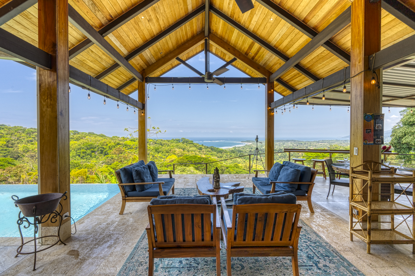 6 bed Single Family Homes For Sale in Uvita, Puntarenas - thumb 3