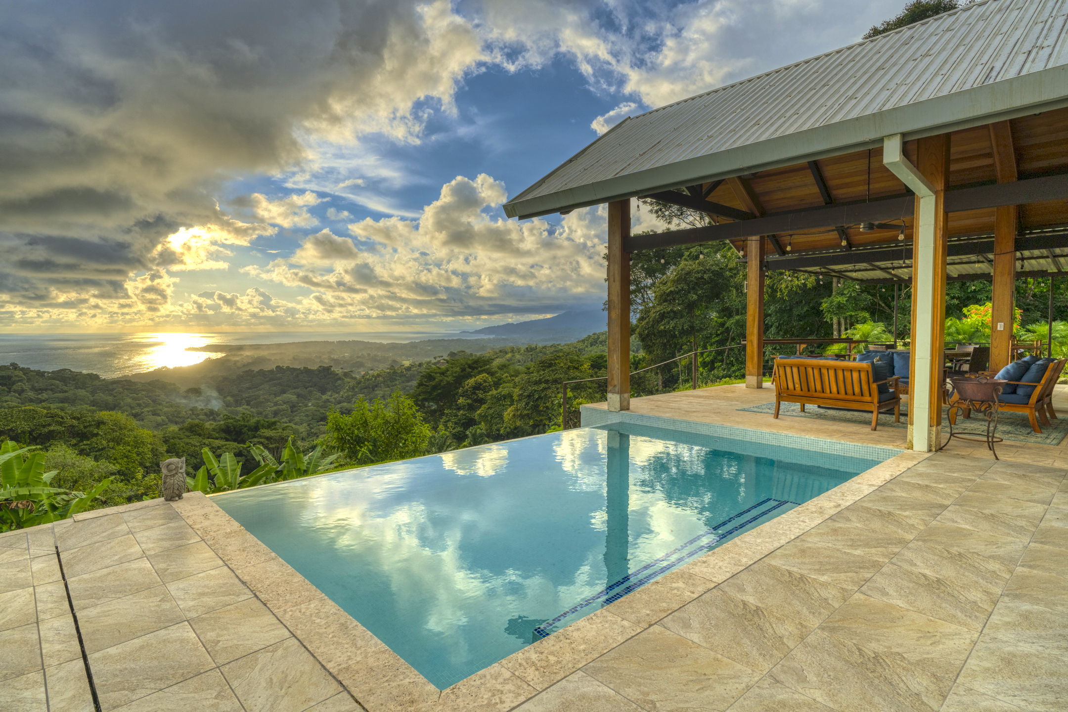 6 bed Single Family Homes For Sale in Uvita, Puntarenas - thumb 7