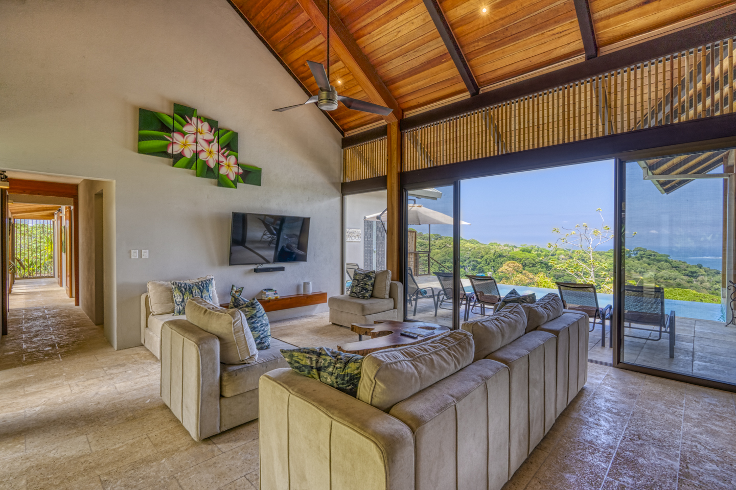 6 bed Single Family Homes For Sale in Uvita, Puntarenas - thumb 15