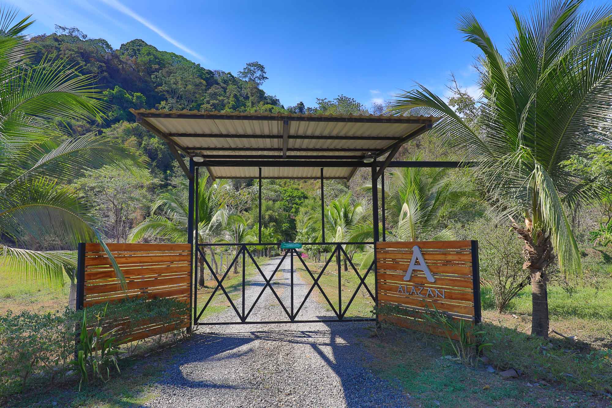 1 bed Single Family Homes For Sale in Manuel Antonio, Puntarenas - thumb 19