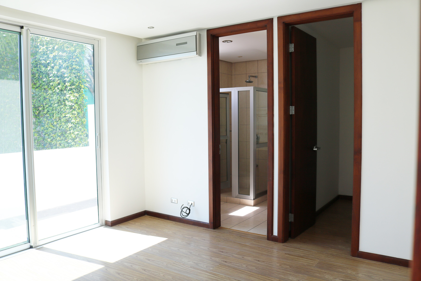 4 bed Single Family Homes For Sale in Escazu, San Jose - thumb 13