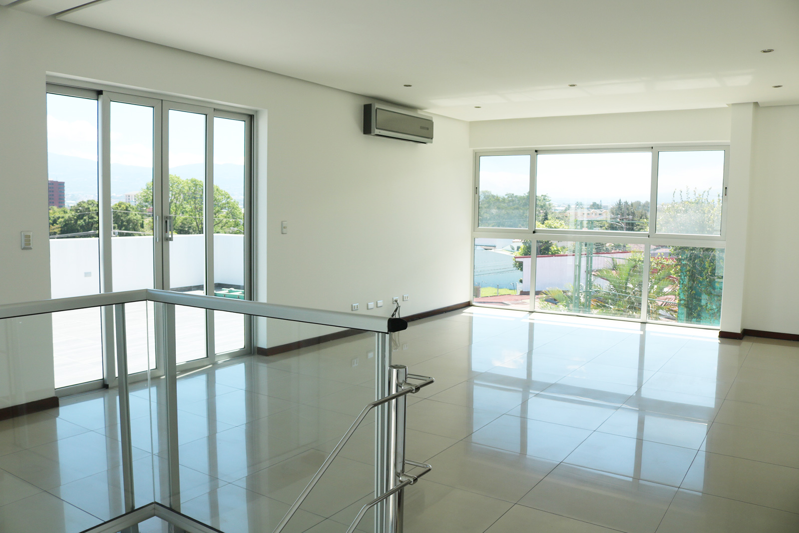 4 bed Single Family Homes For Sale in Escazu, San Jose - thumb 25