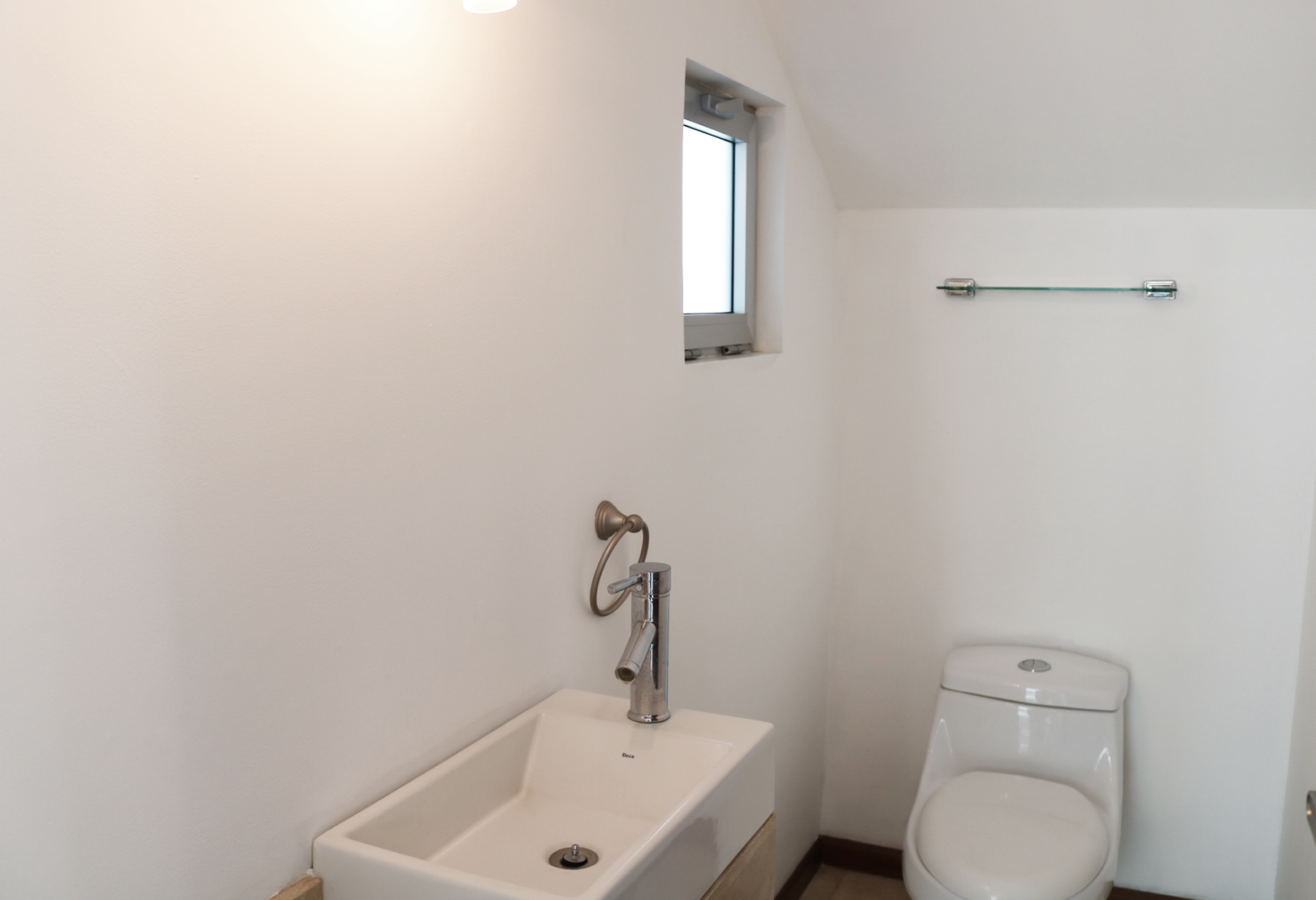 4 bed Single Family Homes For Sale in Escazu, San Jose - thumb 5