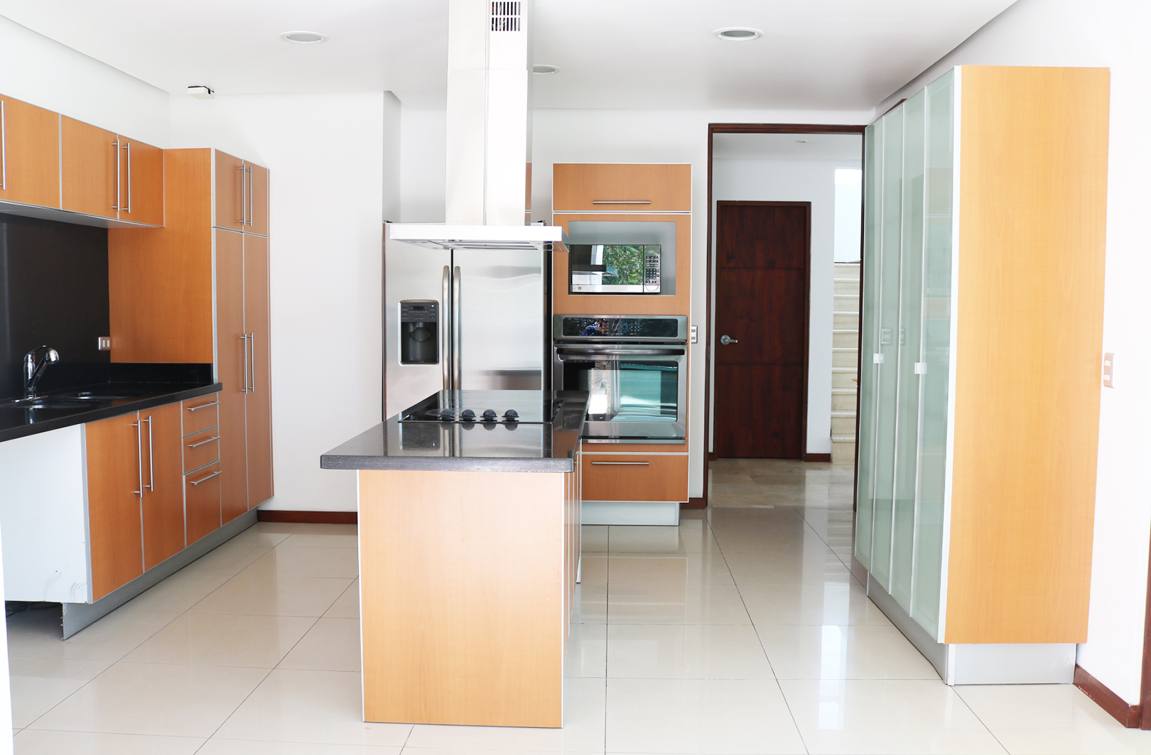 4 bed Single Family Homes For Sale in Escazu, San Jose - thumb 6