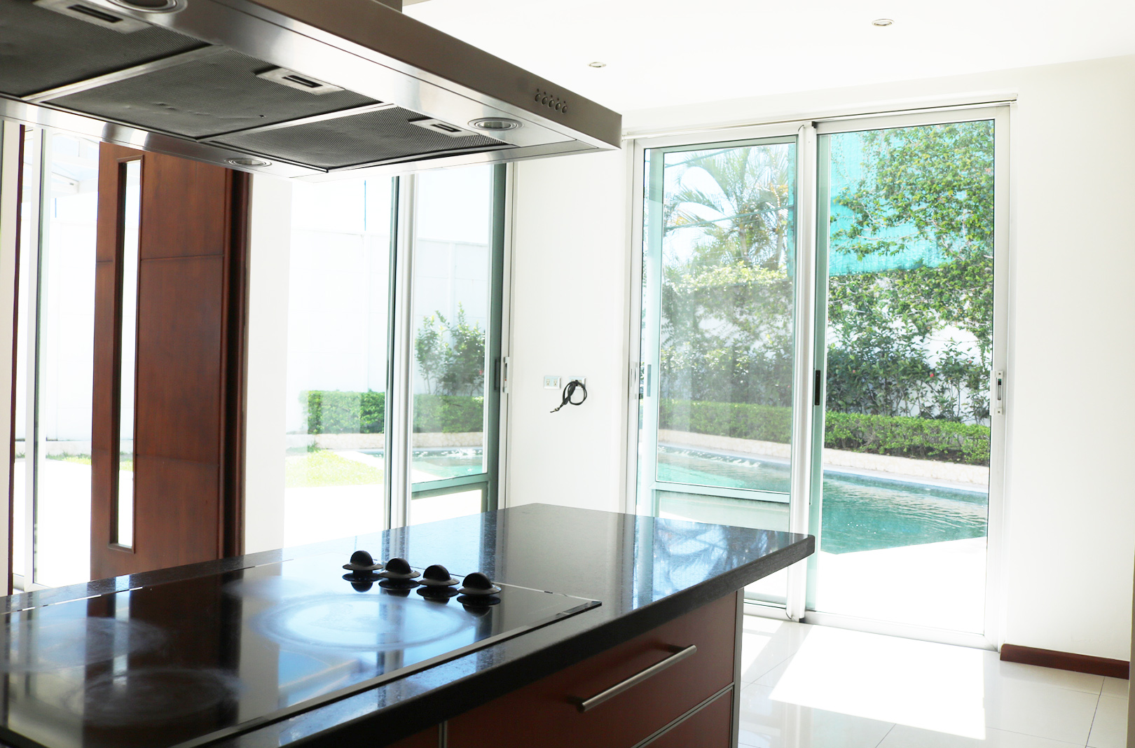 4 bed Single Family Homes For Sale in Escazu, San Jose - thumb 3