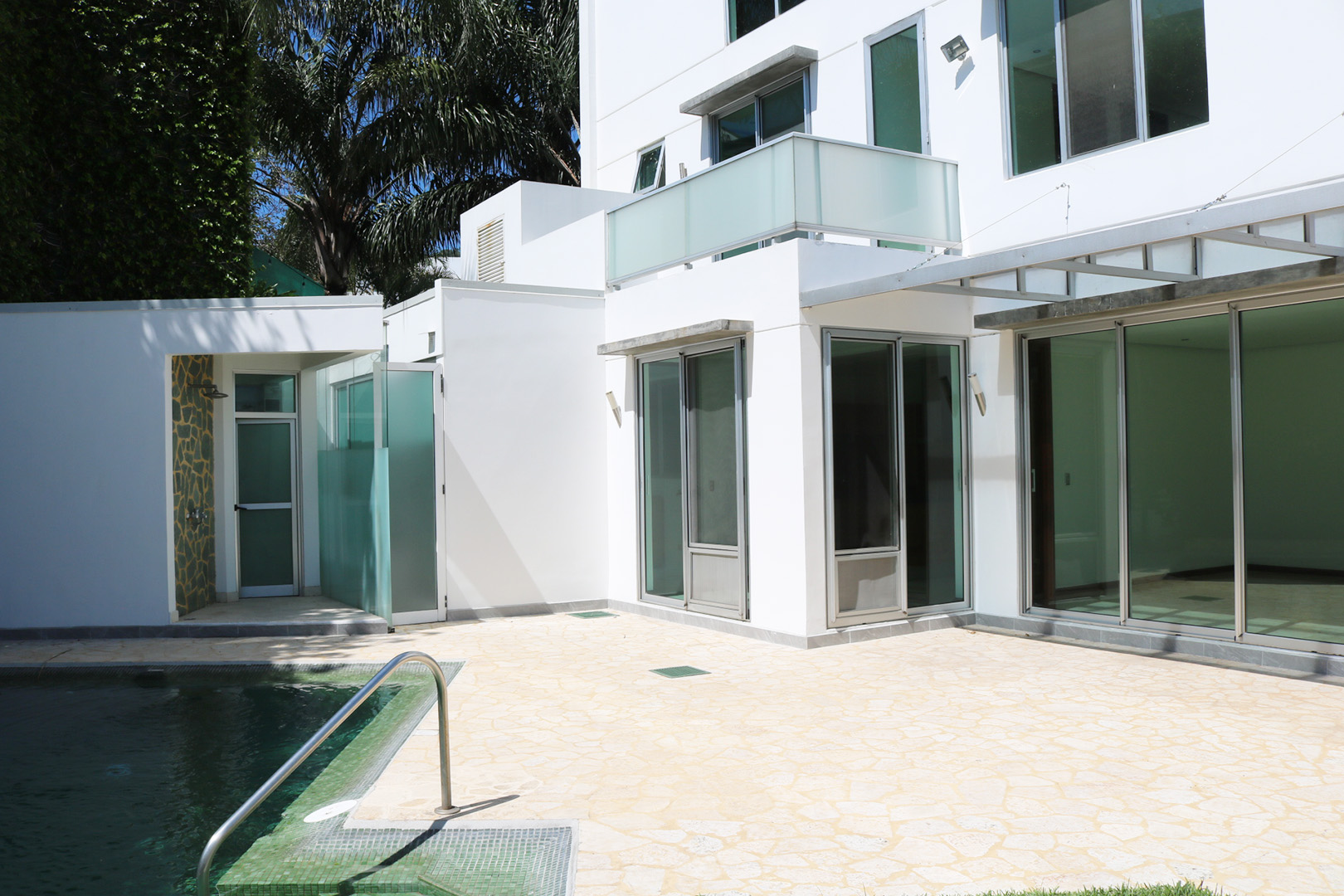 4 bed Single Family Homes For Sale in Escazu, San Jose - thumb 9