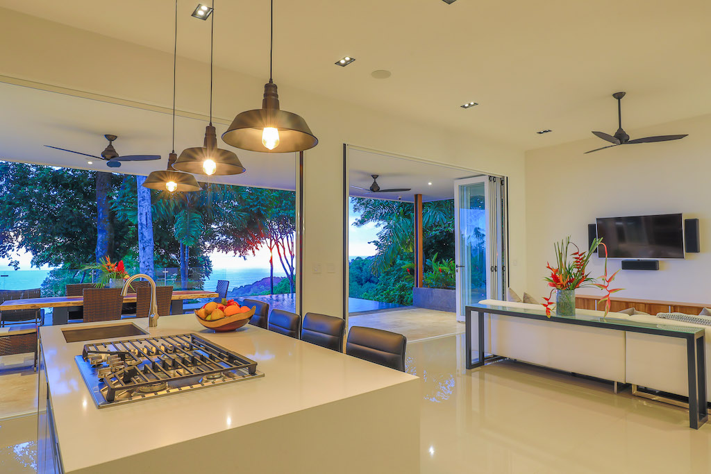 3 bed Single Family Homes For Sale in Dominical, Puntarenas - thumb 17