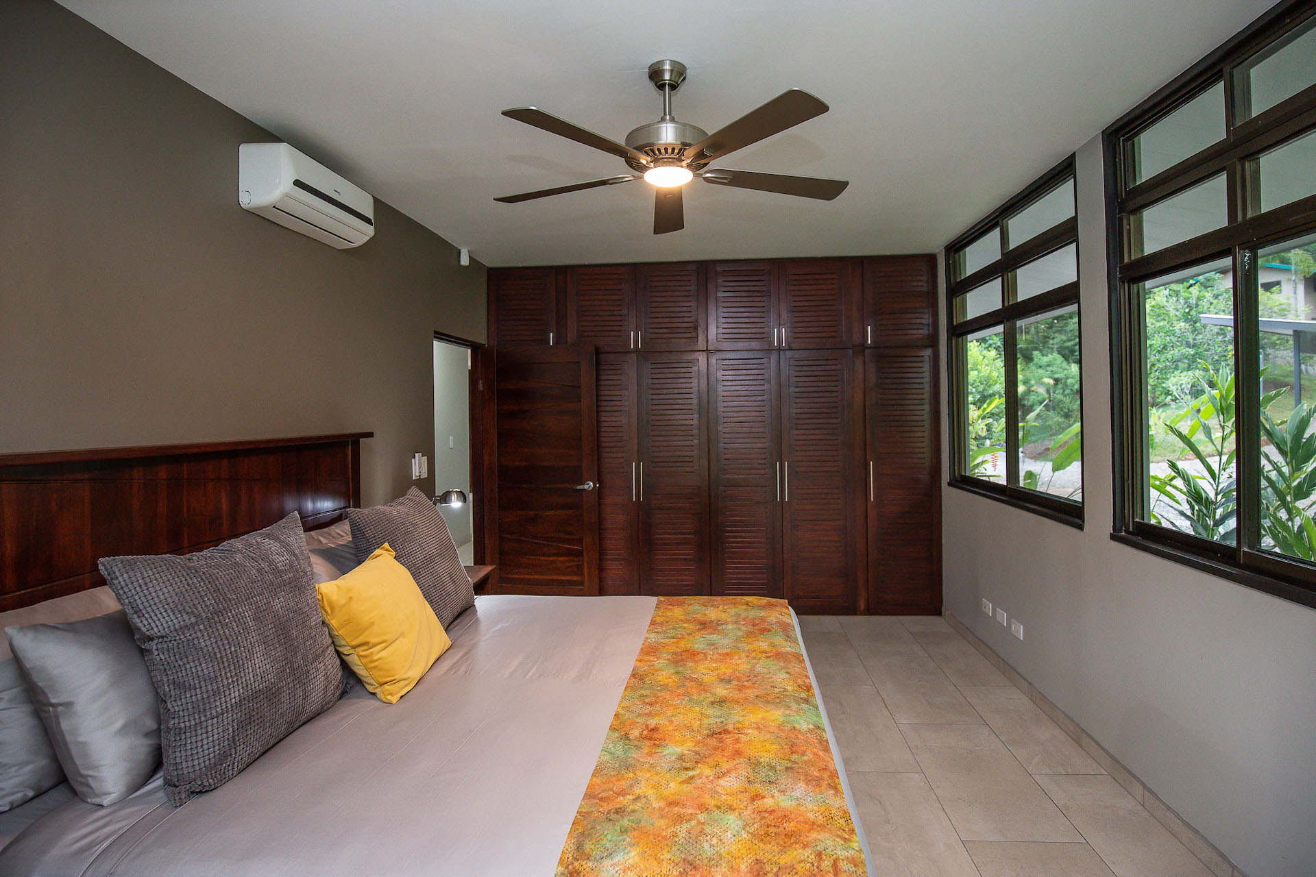 9 bed Single Family Homes For Sale in Dominical, Puntarenas - thumb 30