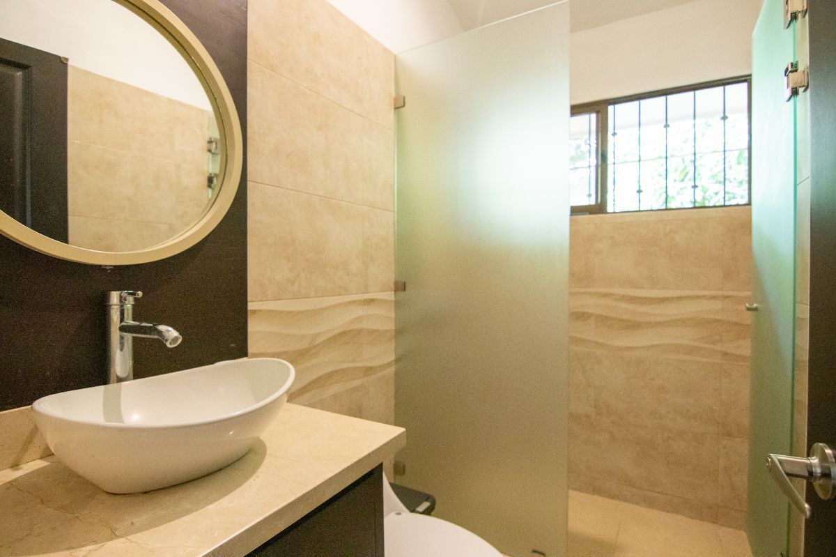 15 bed Hotel / Leisure For Sale in Playas Del Coco, Guanacaste - thumb 19