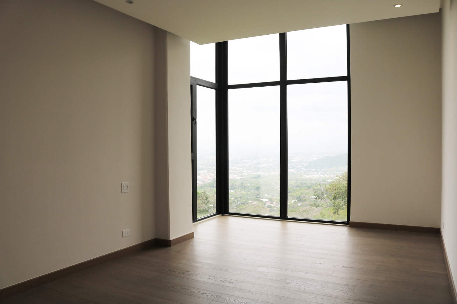 3 bed Apartment For Sale in Santa Ana, San Jose - thumb 14