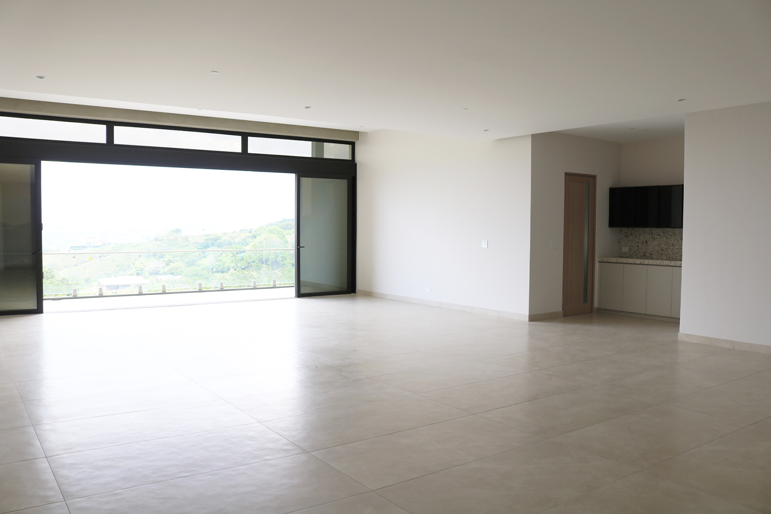 3 bed Apartment For Sale in Santa Ana, San Jose - thumb 11