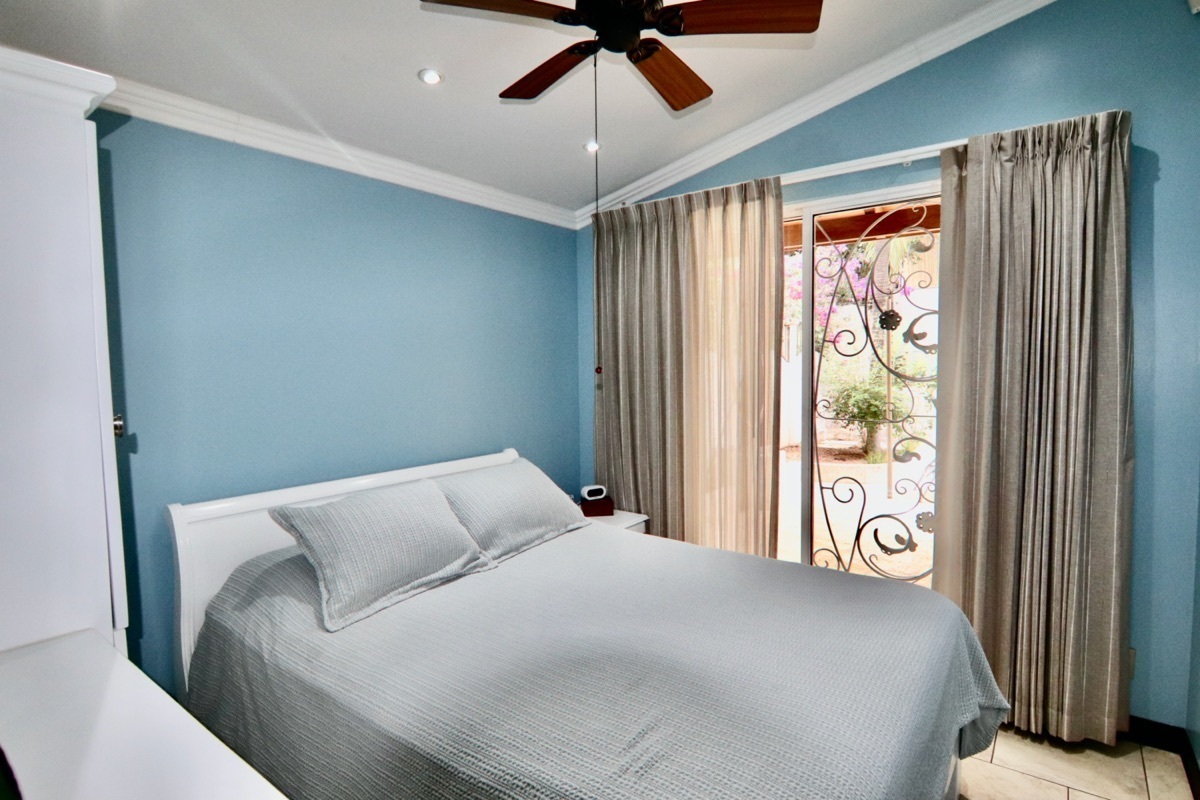 2 bed Single Family Homes For Sale in Playas Del Coco, Guanacaste - thumb 5