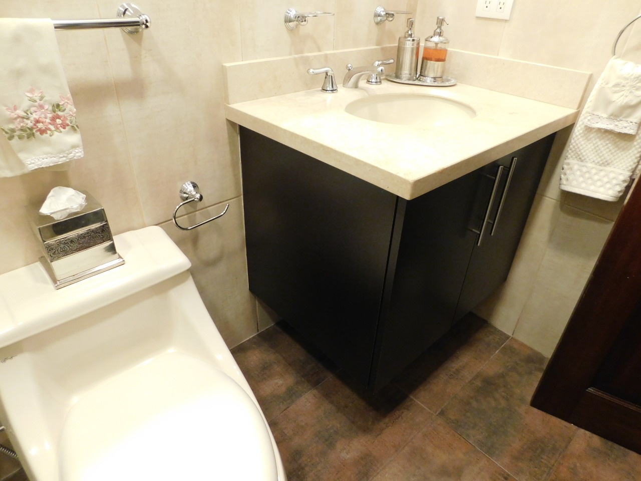 3 bed Apartment For Sale in Pozos, San Jose - thumb 8
