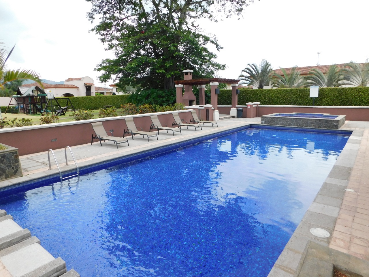 3 bed Apartment For Sale in Pozos, San Jose - thumb 11