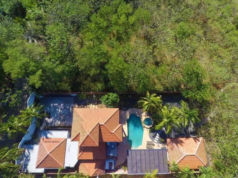 5 bed Single Family Homes For Sale in Playa Grande, Guanacaste - thumb 15