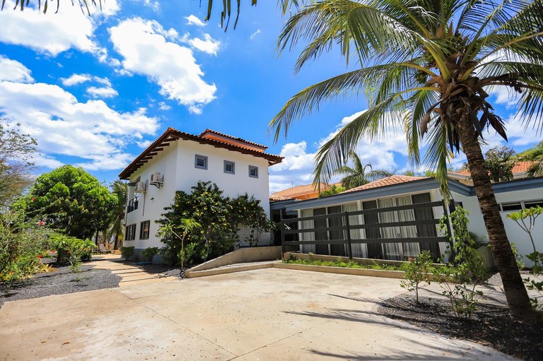 5 bed Single Family Homes For Sale in Playa Grande, Guanacaste - thumb 5
