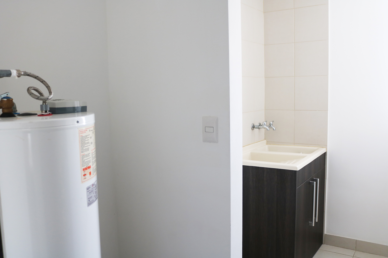 3 bed Apartment For Sale in Santa Ana, San Jose - thumb 18