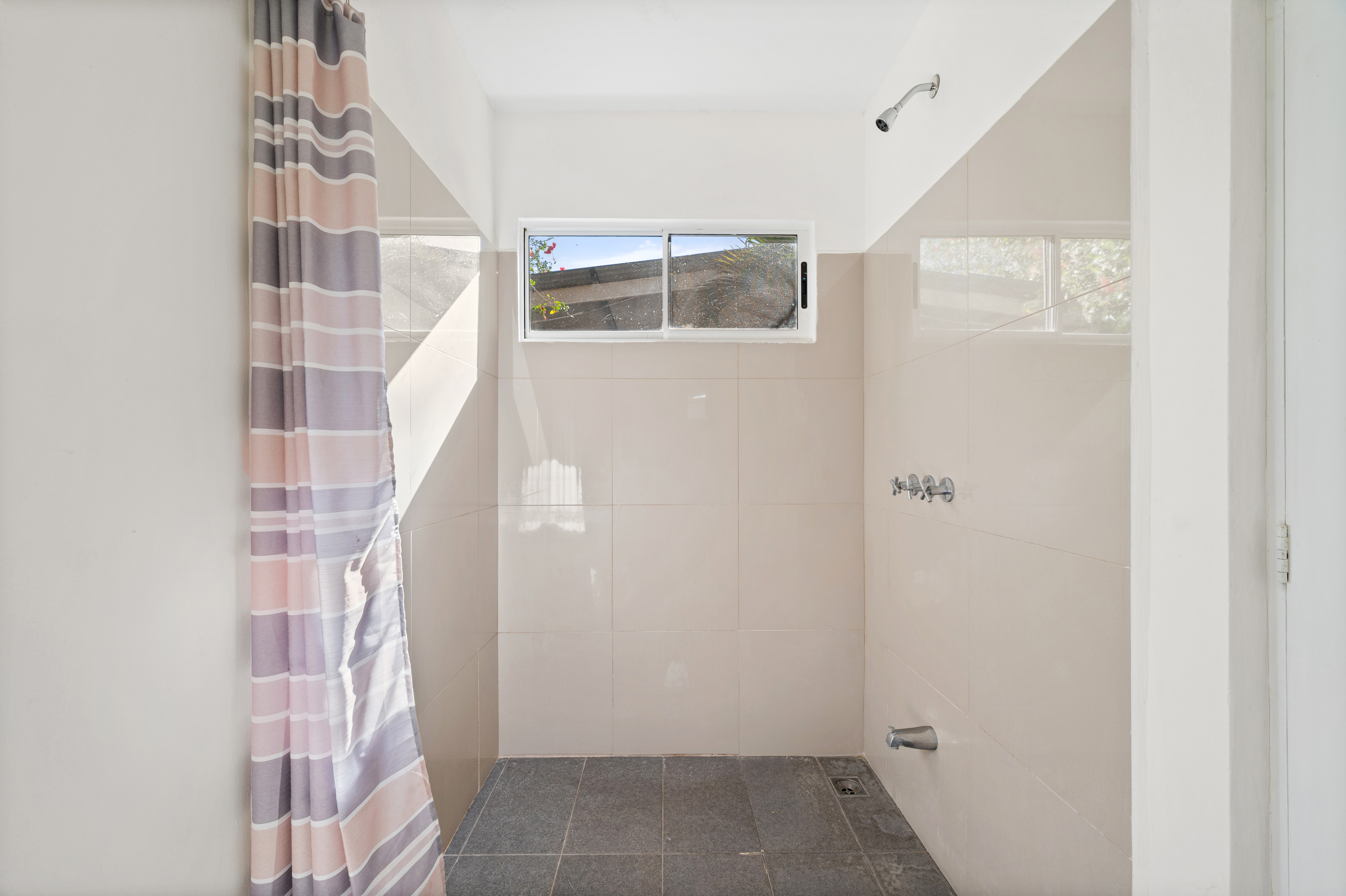 3 bed Single Family Homes For Sale in Tamarindo, Guanacaste - thumb 19