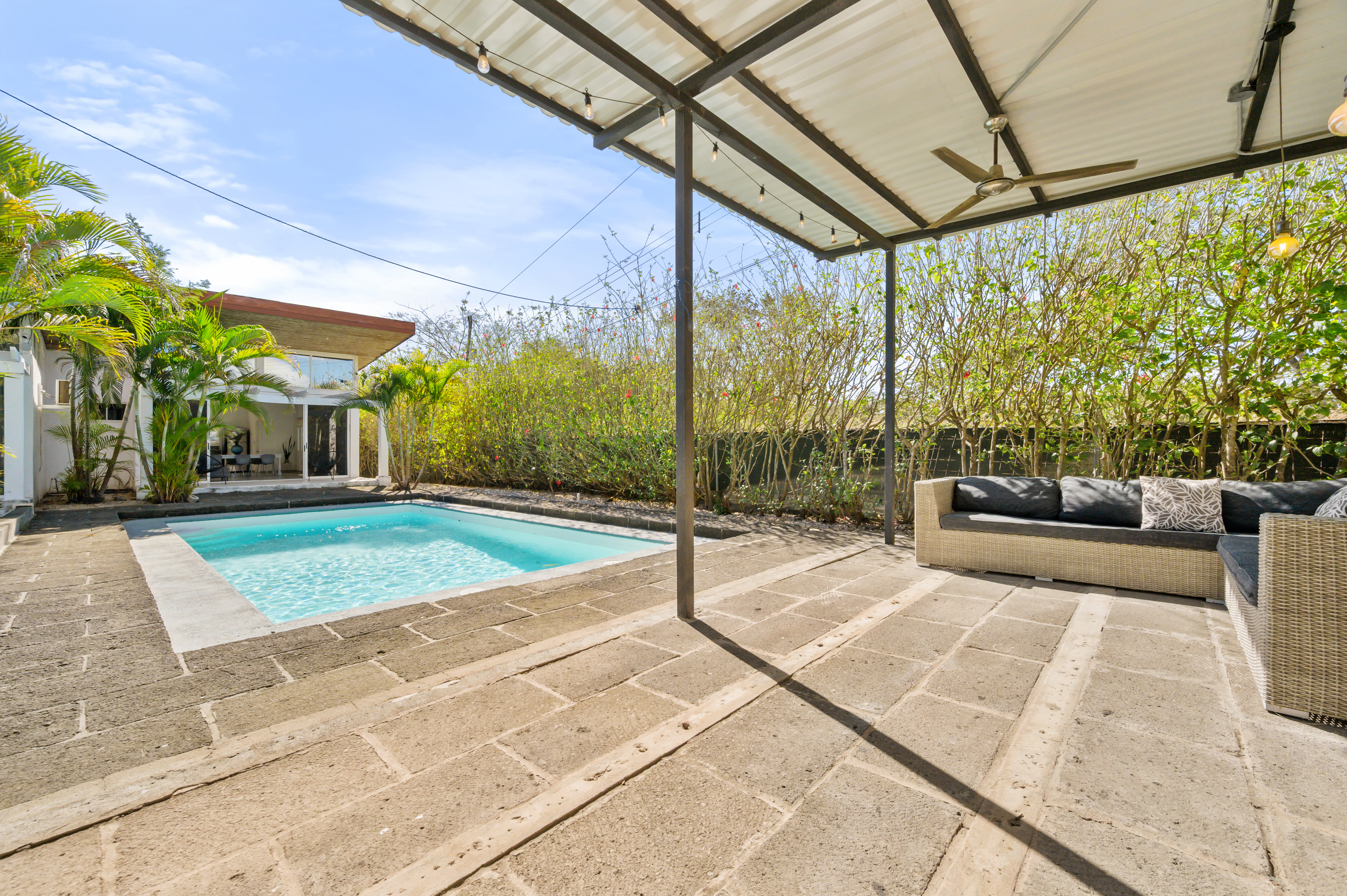 3 bed Single Family Homes For Sale in Tamarindo, Guanacaste - thumb 2