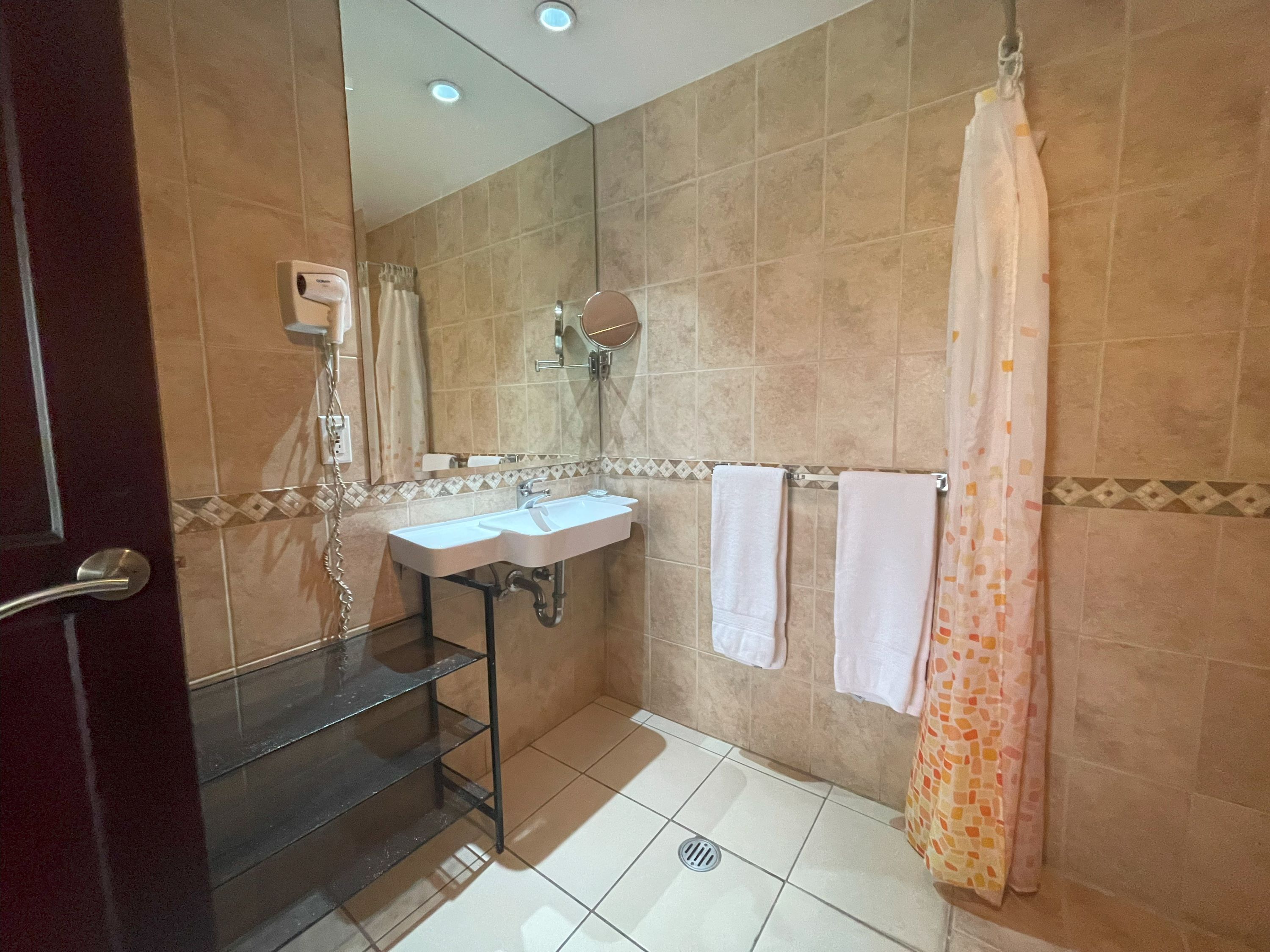 2 bed Apartment For Sale in Santa Ana, San Jose - thumb 4