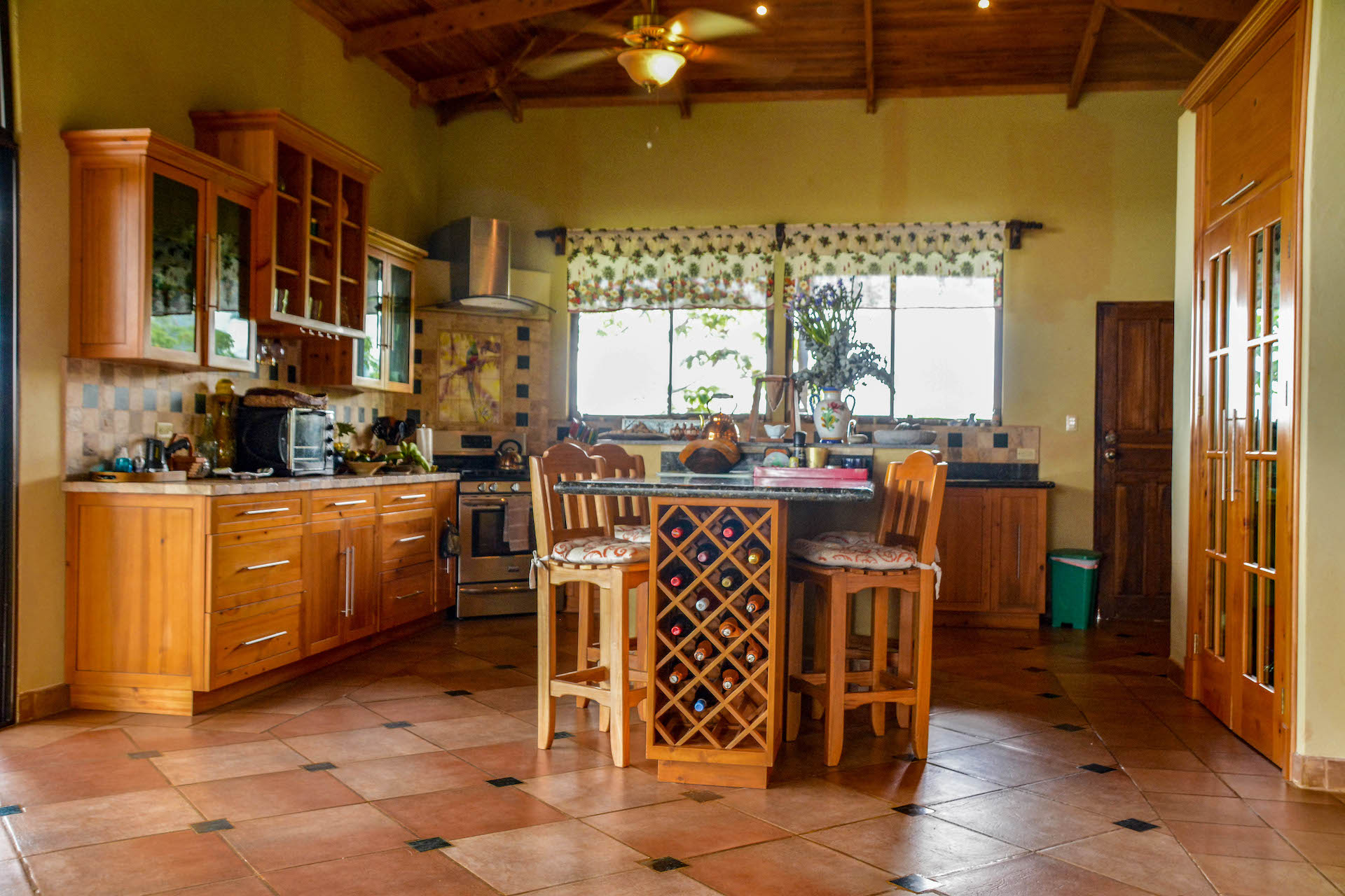 3 bed Single Family Homes For Sale in Dominical, Puntarenas - thumb 19