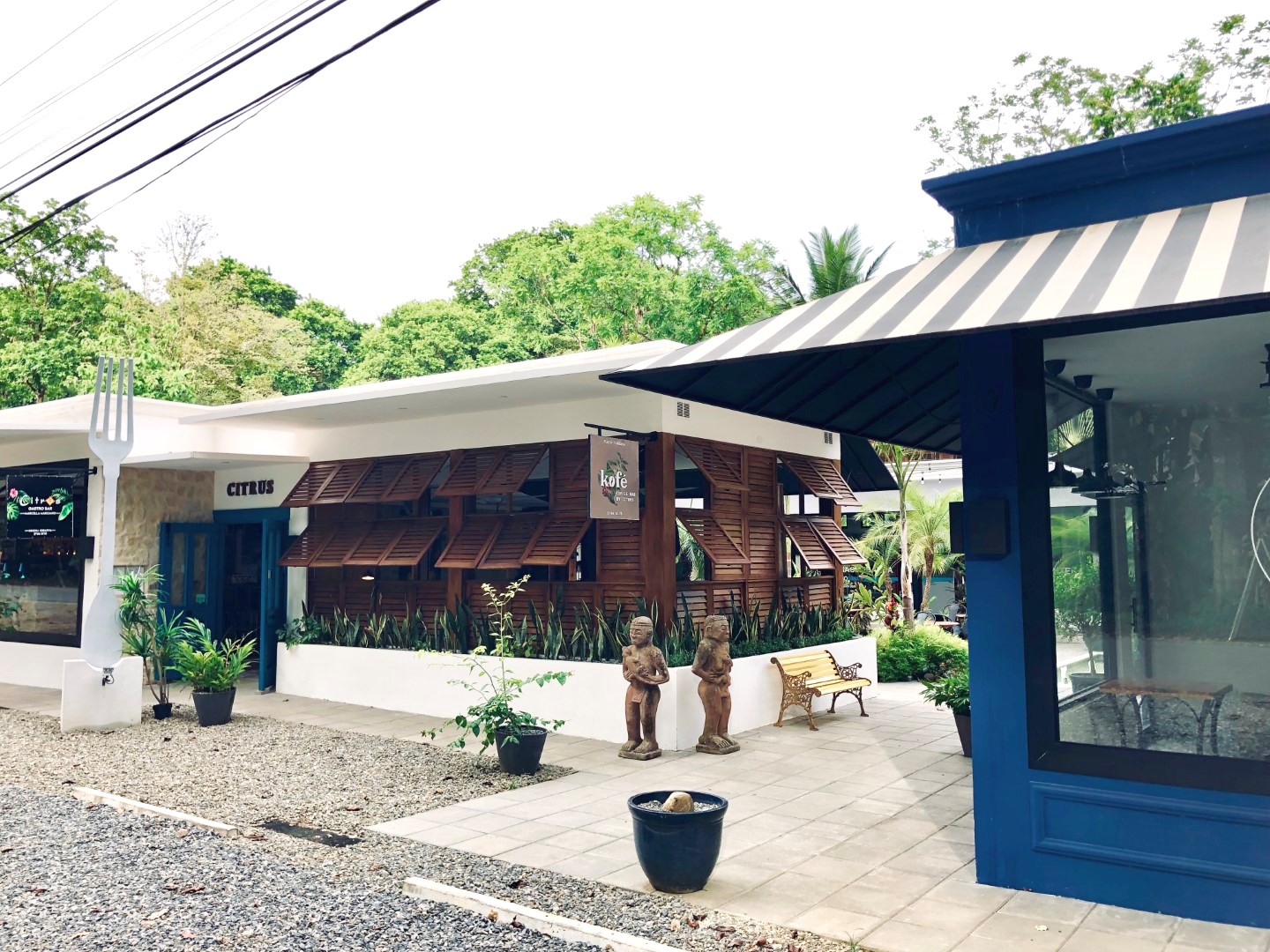 6 bed Commercial For Sale in Ojochal, Puntarenas - thumb 1