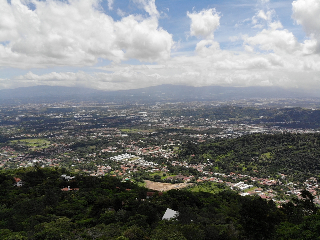 3 bed Single Family Homes For Sale in Santa Ana, San Jose - thumb 17