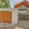  - Casa Vagamundo, Guiones Beach Club Vacation Home w/ Garage Studio