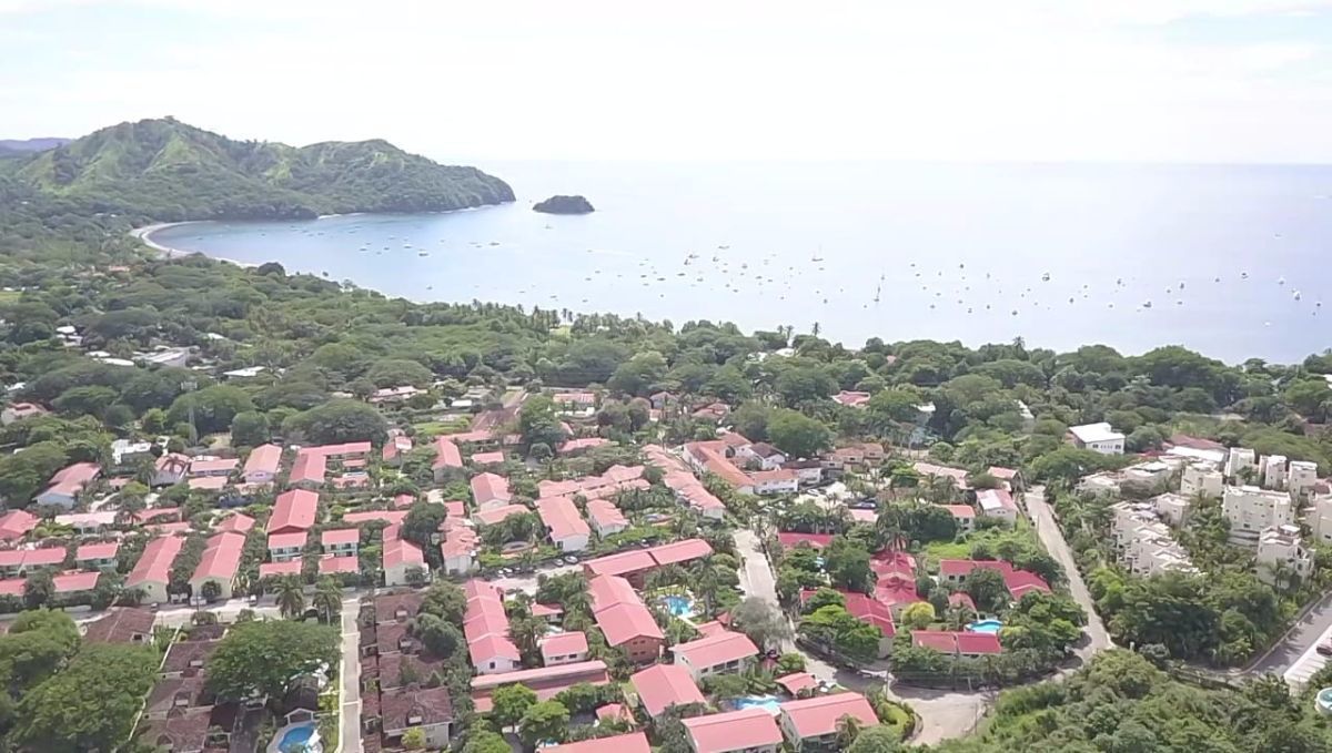 4 bed Single Family Homes For Sale in Playas Del Coco, Guanacaste - thumb 20