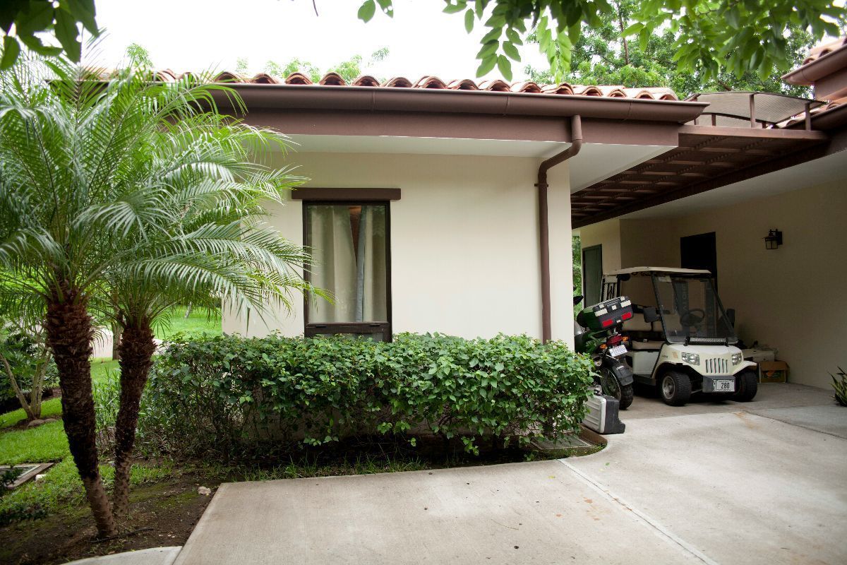 4 bed Single Family Homes For Sale in Playas Del Coco, Guanacaste - thumb 13