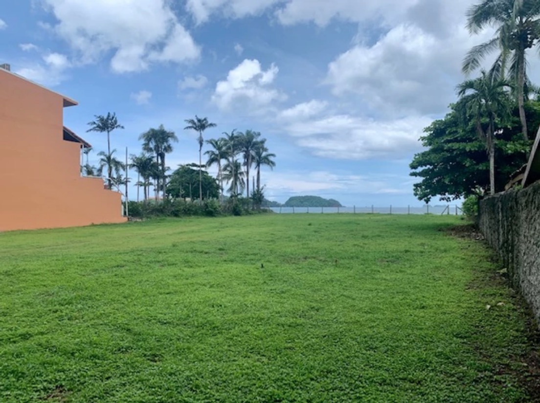 0 bed Land For Sale in Playa Potrero, Guanacaste - thumb 1