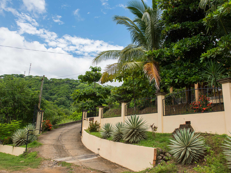 1 bed Apartment For Rent in Playas Del Coco, Guanacaste - 1