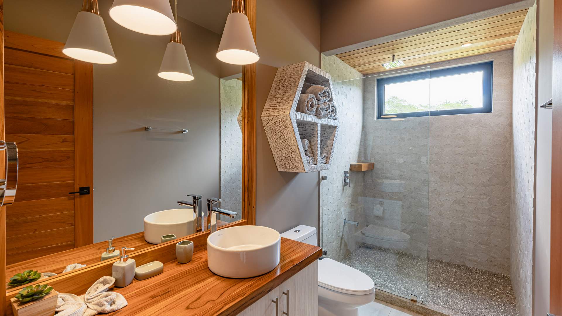 5 bed Single Family Homes For Sale in San Jose De Pinilla, Guanacaste - thumb 14