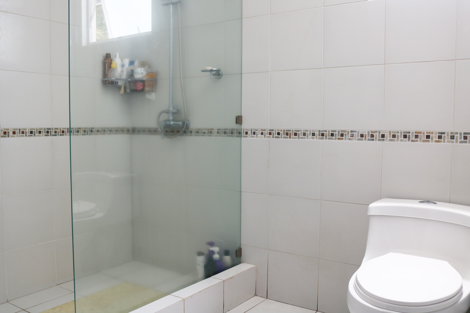 4 bed Single Family Homes For Sale in Santa Ana, San Jose - thumb 10