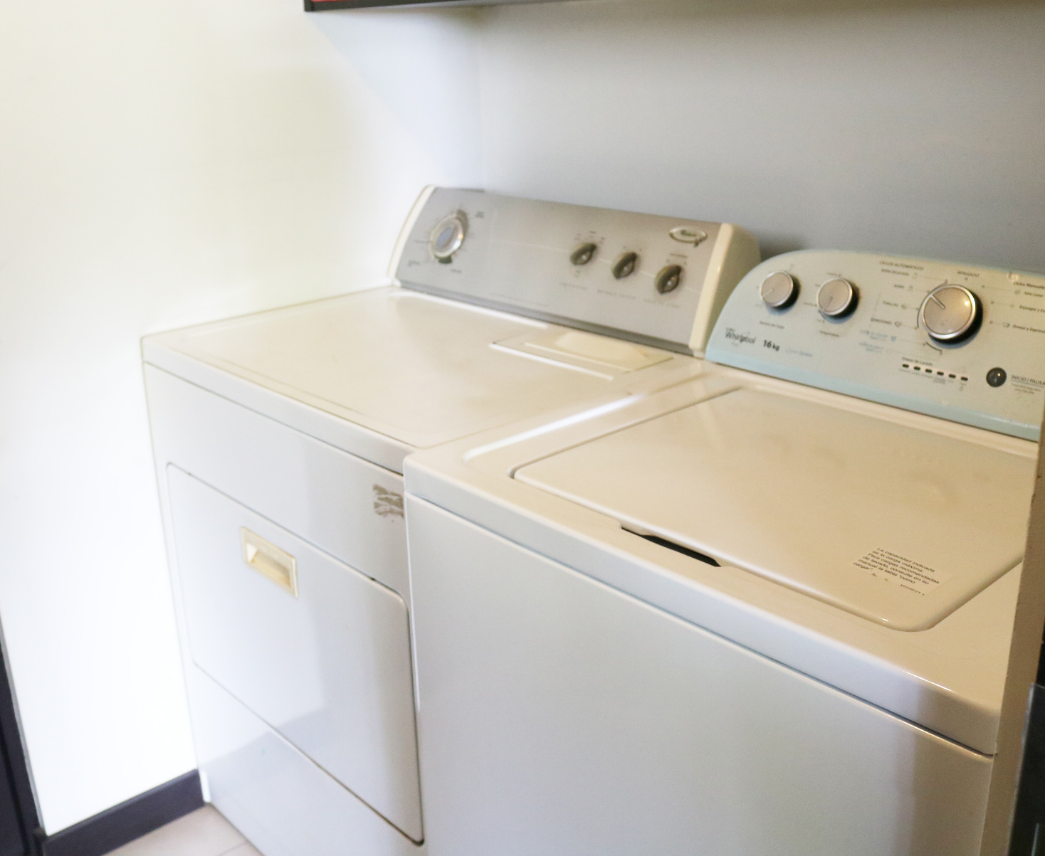 4 bed Single Family Homes For Sale in Santa Ana, San Jose - thumb 18