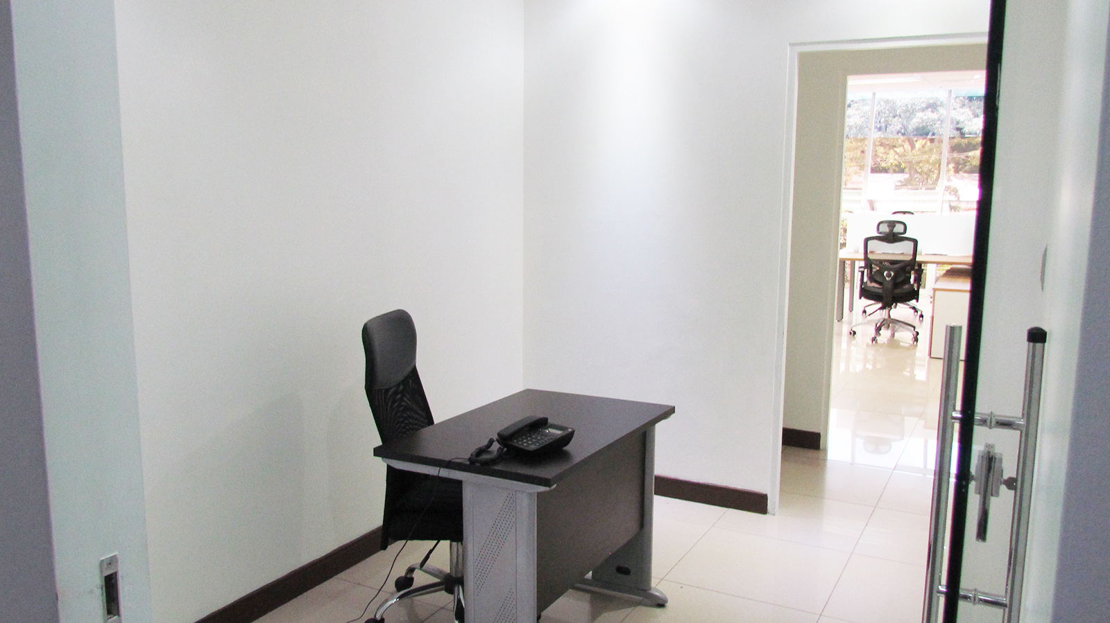2 bed Commercial For Sale in Escazu, San Jose - thumb 3